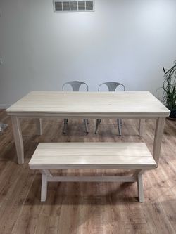 Dinning table