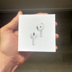 Airpods with noise cancellation 