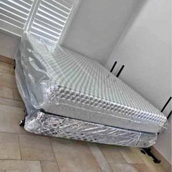 Brand New Mattress With Box 🎁 Sealed In Plastic 