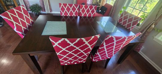 Dark wood dining set with 6 chairs