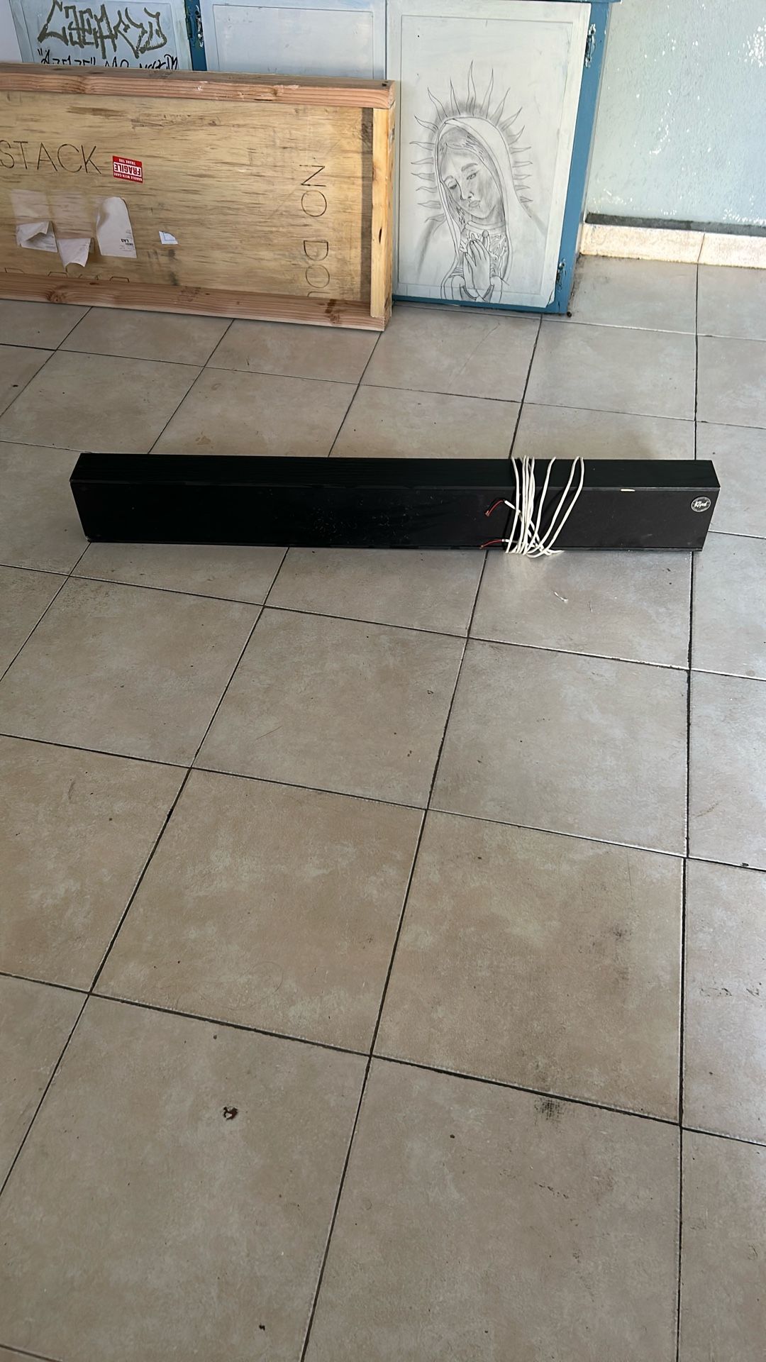 Klipsch Home Theater Speaker Retail $2700