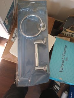 Free New Paper And Towel Hanger