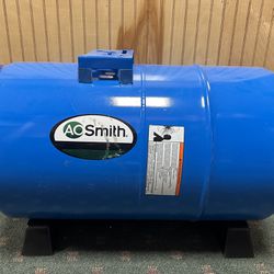 20 Gallon Water Pressure Tank