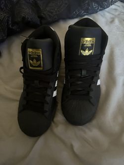 Size 4y Adidas