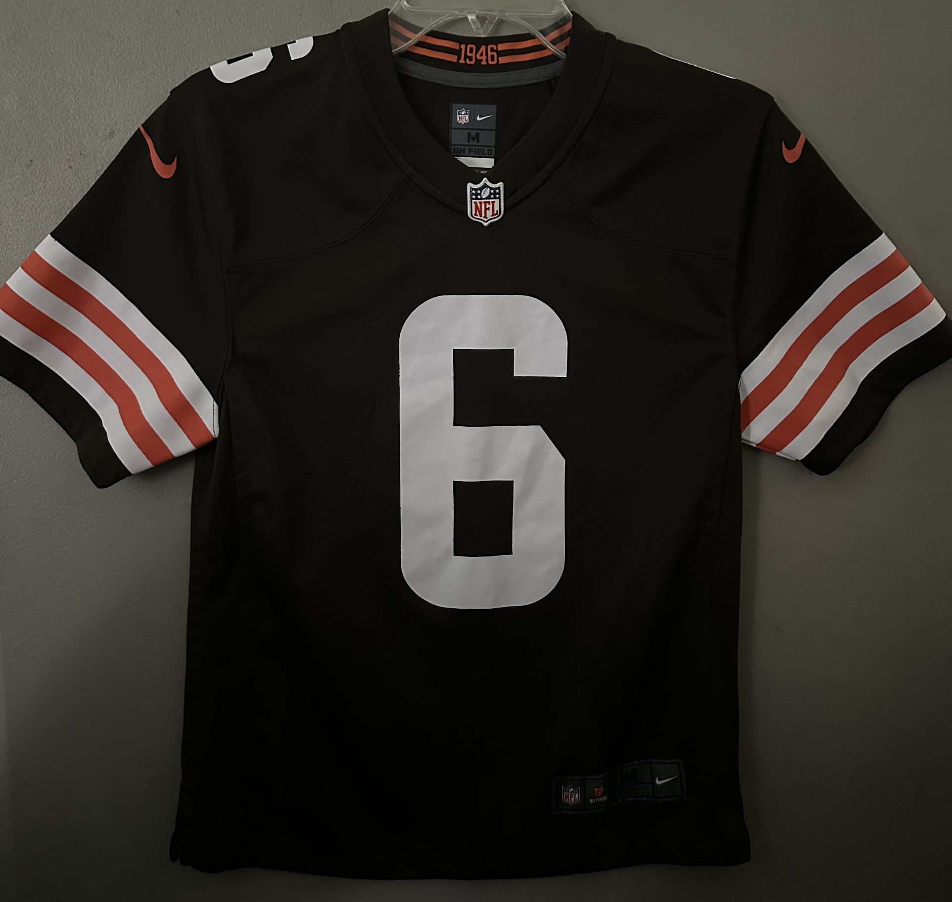 Cleveland Browns Jersey ( Size Youth Med )