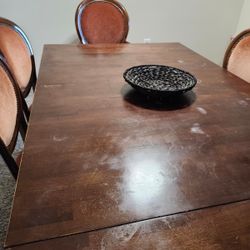 Table And Chairs 