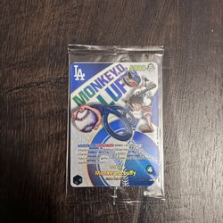 2025 ONE PIECE PROMO MONKEY D. LUFFY DODGERS X ONE PIECE CARD MINT SEALED *RARE* ONE PIECE X DODGERS 