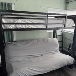 Bunk Beds with Futon (No Flood)