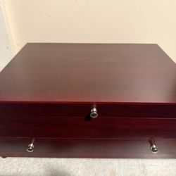Wallace Silversmiths Silverware Chest - NEW