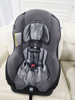 Evenflo 2-in-1 Convertible Car Seat Carseat
