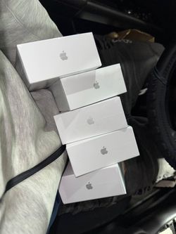 AirPods 2nd Gen/ 4th Gen + AirPod Max’s