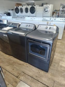 GE auto sensing top  Load Washer Gas Dryer Super Capacity In Excellent Working Condition