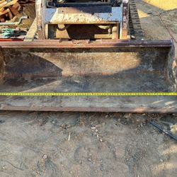82" Smooth Edge Skid Steer Bucket