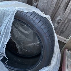 Tire ( Lexus Coupe)