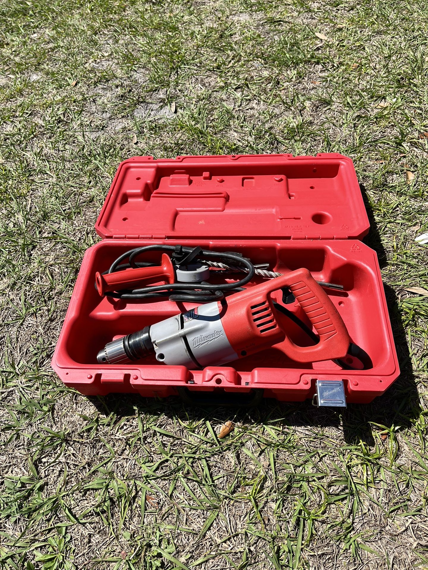 New Electric Milwaukee Concrete Drill Corded