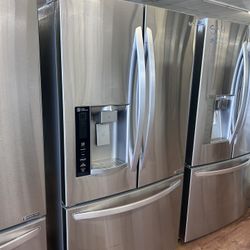 LG French Door Refrigerator For Sale!! 