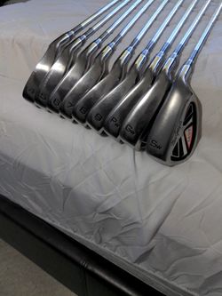 McGregor Irons 4,5,6,7,8,9, SW, GW, PW