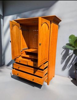 FREE DELIVERY Oak Finish Armoire