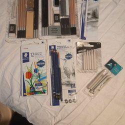 1 Sketching N Drawing Set, 1 Blender Pencil, 12 Tortillons, 12 Watercolour Pencils, 3 Watercolour Pencils N 1 Paint Brudh