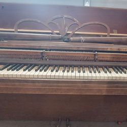 Cable Nelson Piano