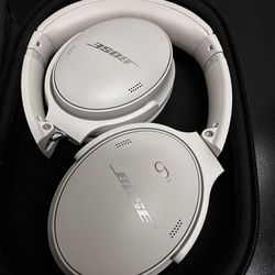 Wireless Bose Headphones