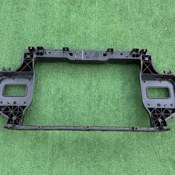 Kia EV6 Radiator Core Support Soporte Radiador 2022 2023 2024