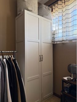 Storage Cabinet / Dresser