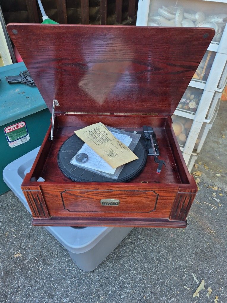 THOMAS PACCINI 1(contact info removed) CLASSICS TURN TABLE