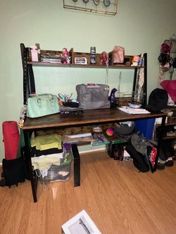 Computer desk with shelves