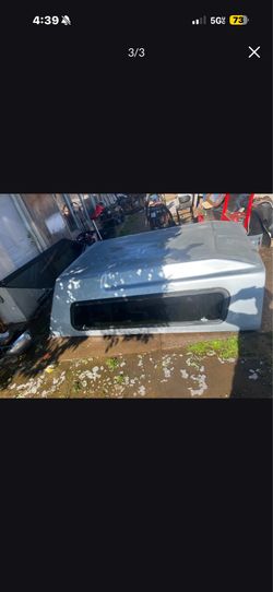 Truck bed cover