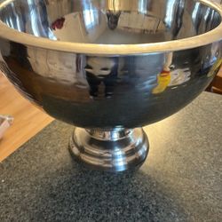 silver bowl 