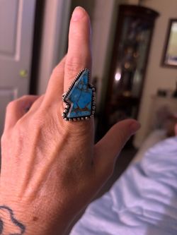 Turquoise lighting bolt rings