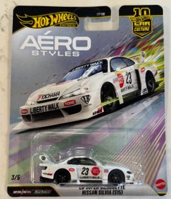 Hot Wheels Premium LB Nissan Silvia S15 Car Culture