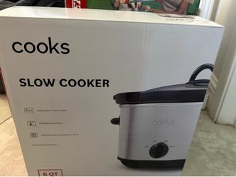 Slow cooker