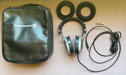 Beyerdynamic DT 990 Edition Open Back Over-Ear Headphones - 32 Ohm