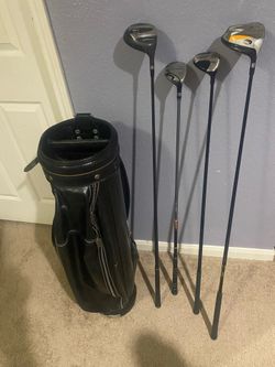 Golf clubs with bag  , local pickup only and price negotiable