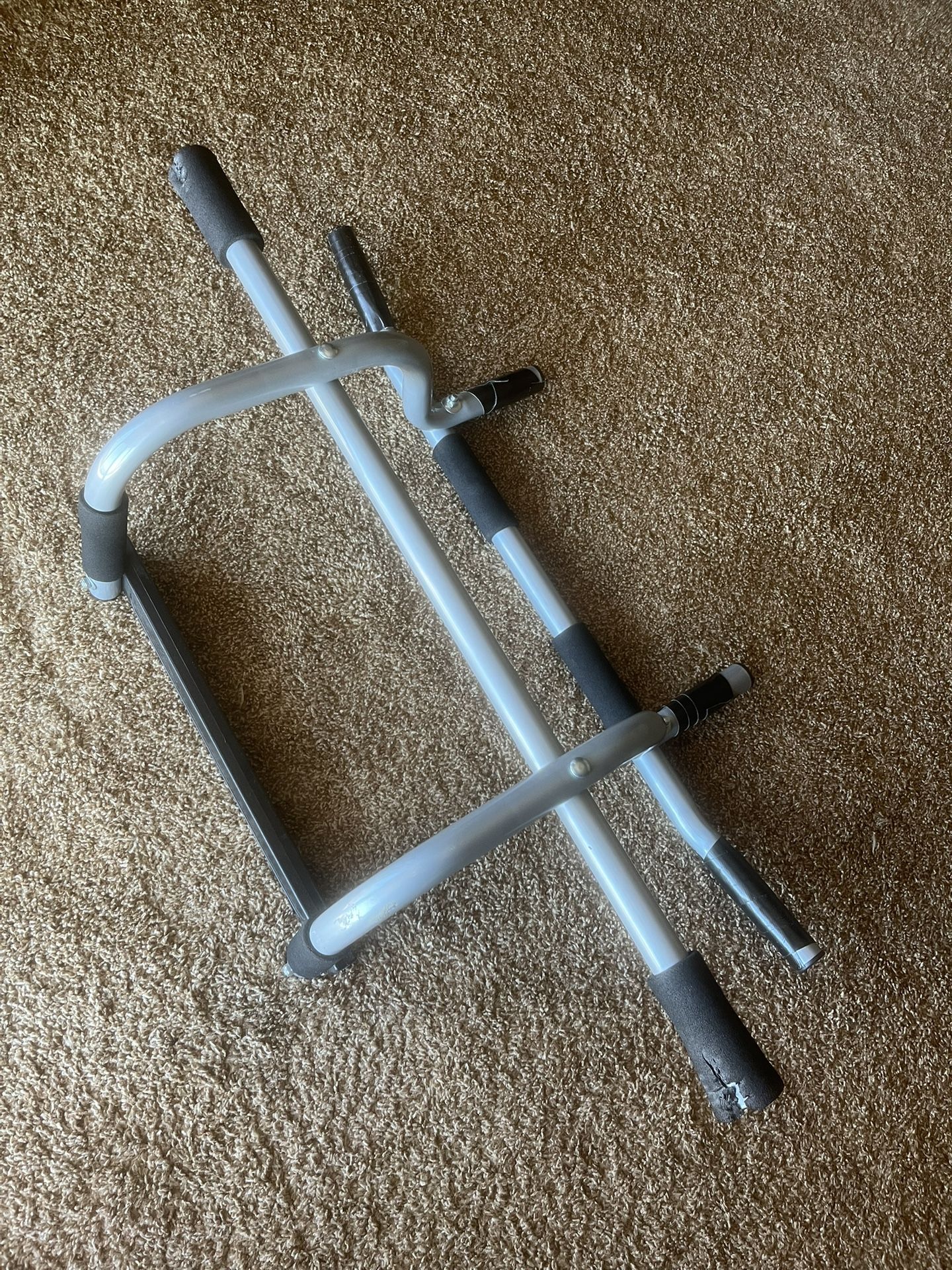 Deluxe Indoor Pull Up Bar