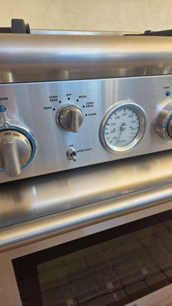 Thermador 36" Dual Fuel Range/Oven