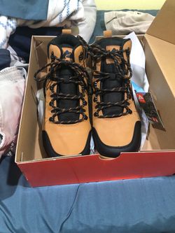 Ozark Trail Mens Hiking Boots