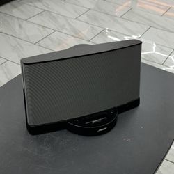 Bose Sound Dock 2 , With Power Adapter 