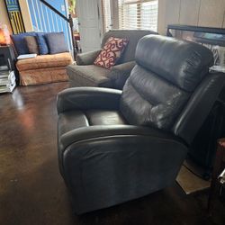 Recliner 