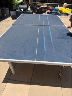 Free ping pong table and picnic table.  30001 monteras Laguna Niguel