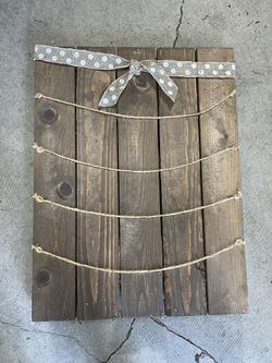 Rustic Picture Display
