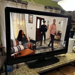 48” Magnavox Phillips No Controller But Works Perfectly Fine 