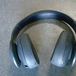 JBL - Everest 700 Wireless Over-the-Ear Headphones

