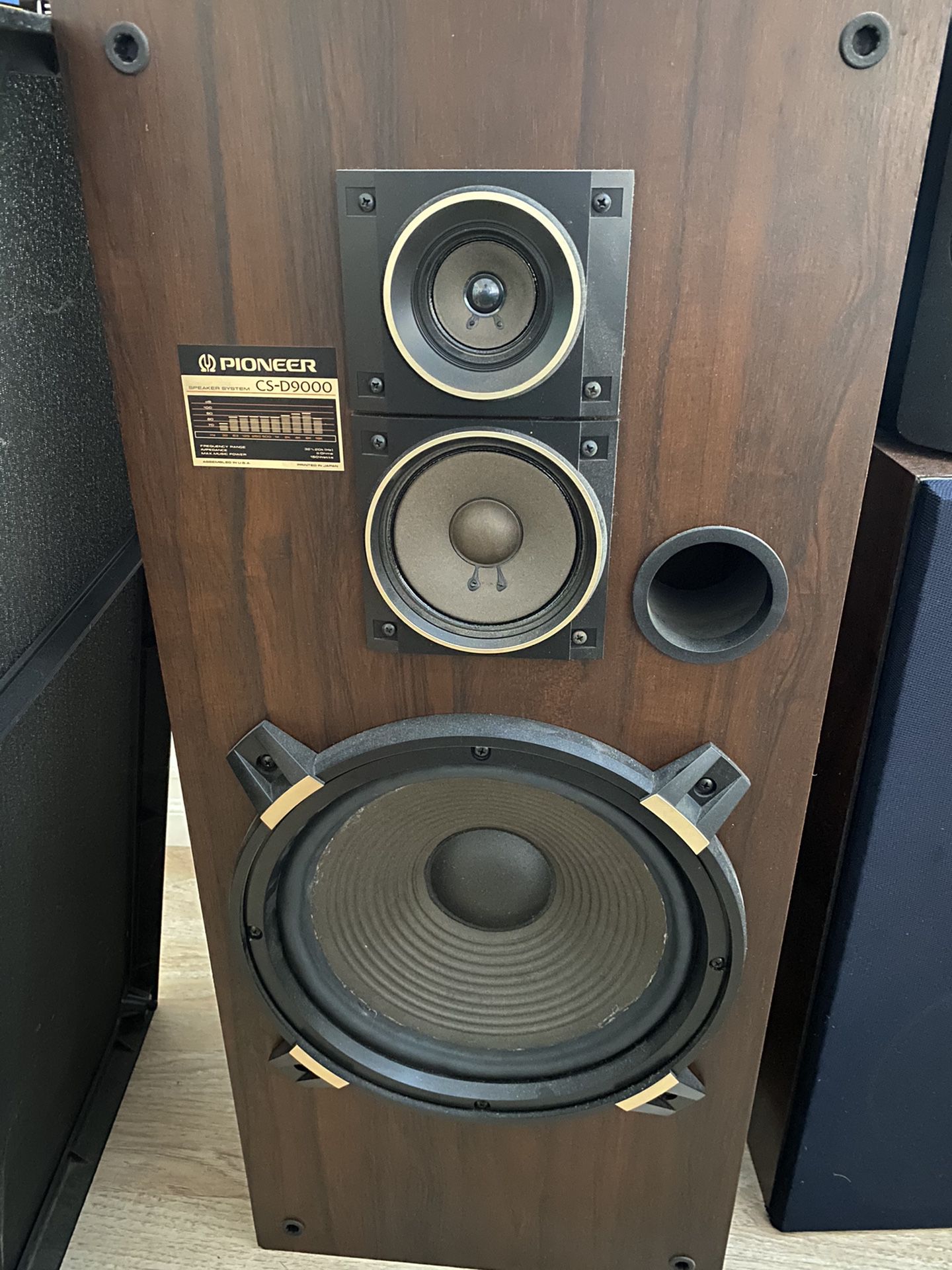 Vintage Speaker and Reel to reel player