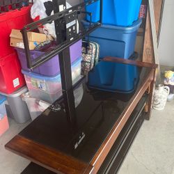 Mounted Tv Stand With Glass Shelves