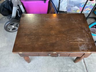 Coffee table/game table