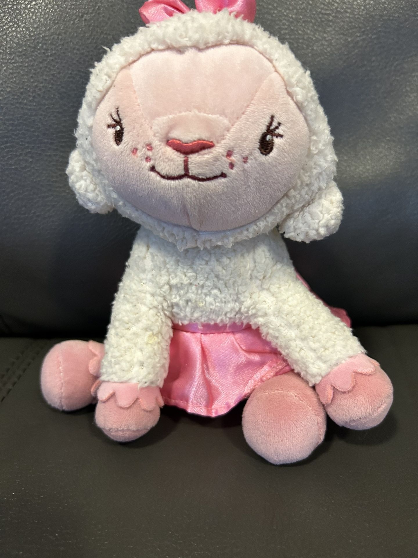 Doc Mc Stuffins Lambie Disney Doll