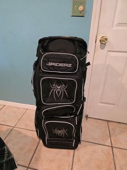 Spiderz tarantula hybrid batback/roller bag